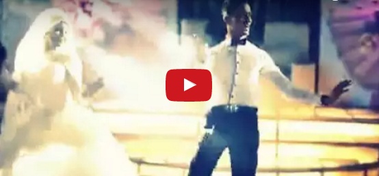 بالفيديو - عريس يسرق الأضواء من عروسه بمواهب الرقص الشرقي.. احكموا بأنفسكم!