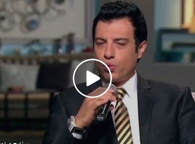 بالفيديو - شاهدوا موهبة إيهاب توفيق التي لايعرفها أحد