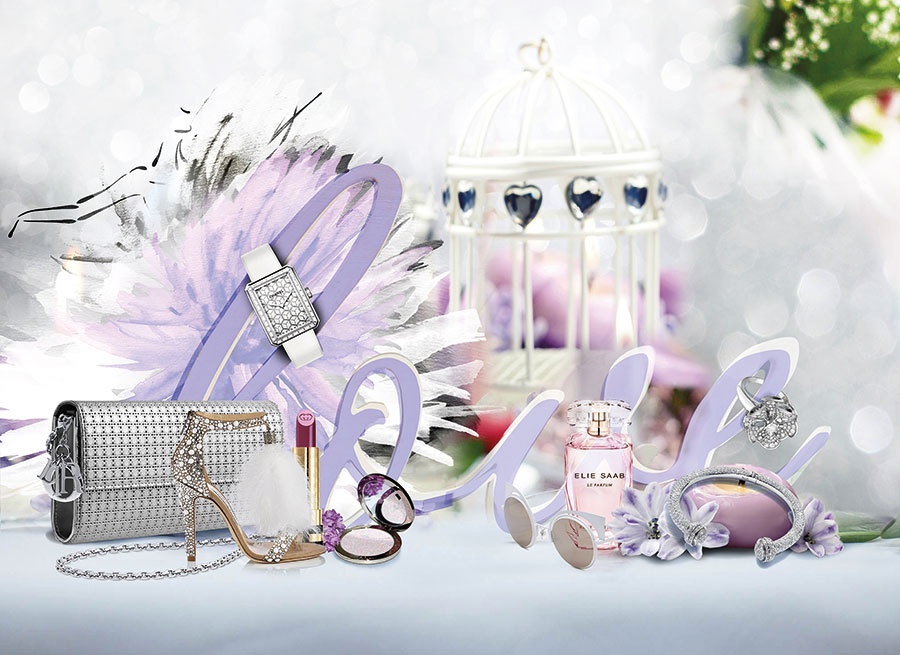 بداية بيضاء ومتلألئة