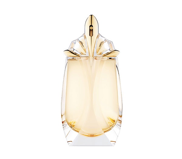 Thierry Mugler Alien Eau Extraordinaire غامض وحيوي بنفحات النيرولي، البرغموت، زهرة التياريه، خشب الكشمير، والعنبر الأبيض.