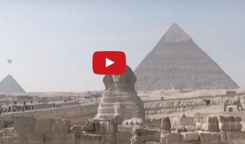 بالفيديو- حقيقة ظهور أطباق طائرة فوق الأهرامات
