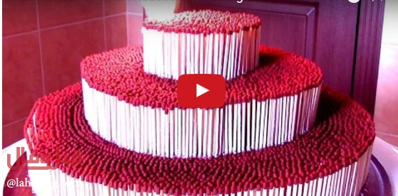 شاهدوا بالفيديو اشتعال 7 آلاف عود كبريت معاً بشكل تورتة ومحقّقاً 4 ملايين مشاهدة