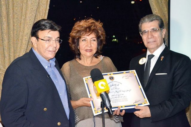 سمير صبري وإلياس زاخورا يكرّمان سلمى الشماع 
