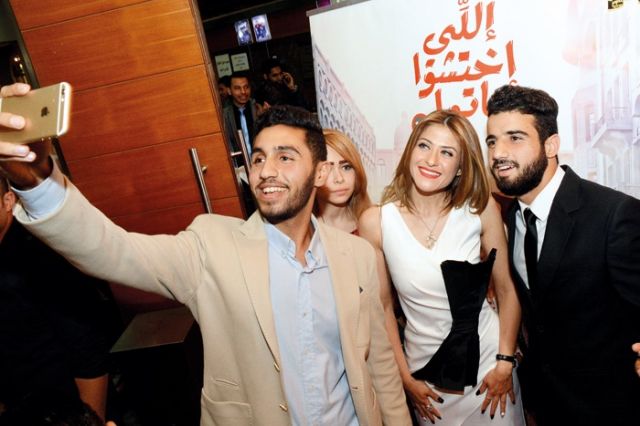 «سيلفي» مع هيدي كرم
