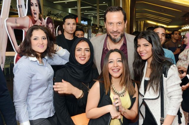 ماجد المصري والمعجبات
