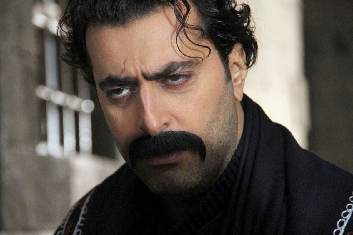 بالفيديو - من يحاول قتل باسم ياخور؟!