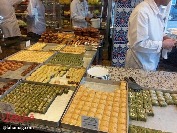 بائع حلويات يقتل 30 شخصاً بالسم انتقاماً من شقيقه