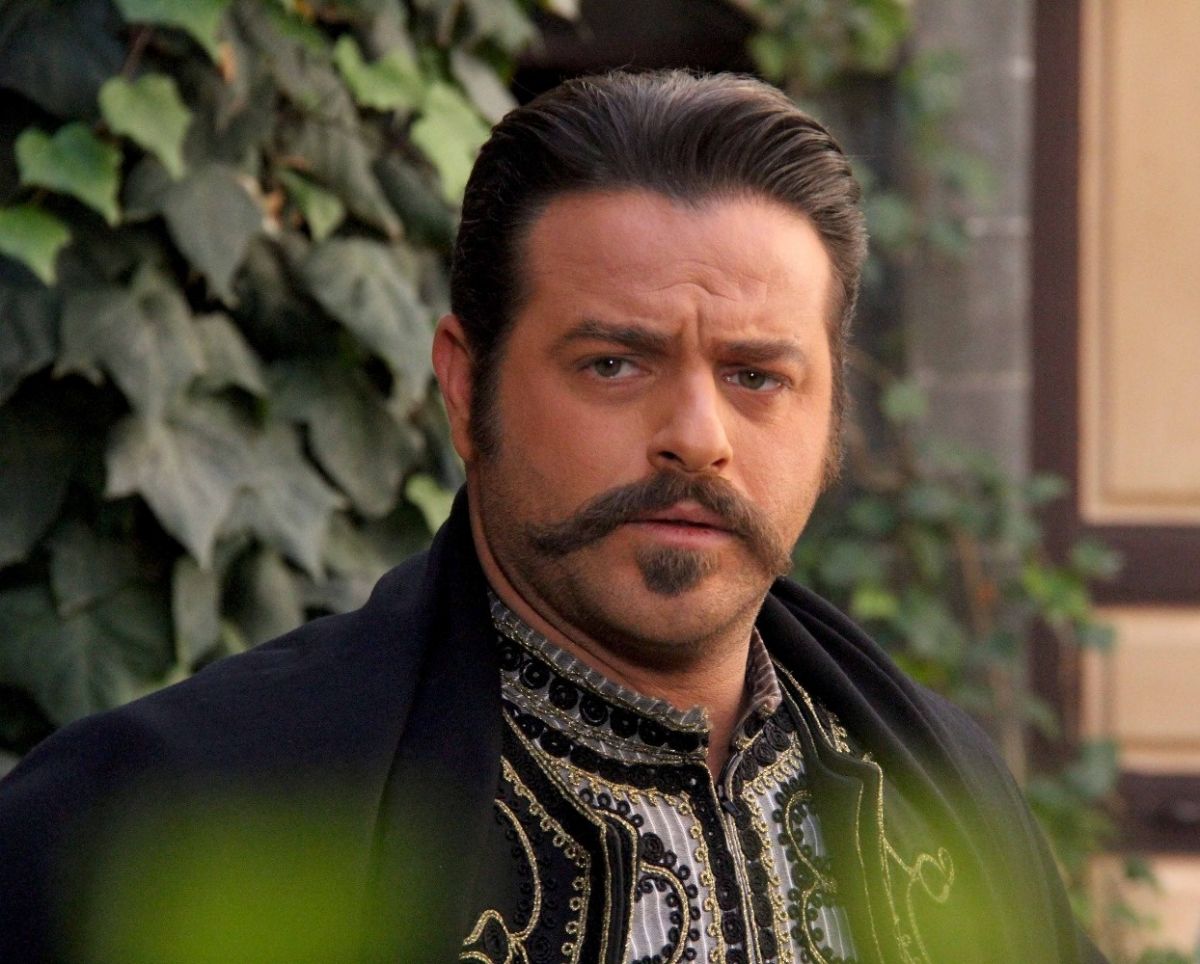 بالصور - لماذا قال يوسف الخال: إلى اللقاء سوريا؟!