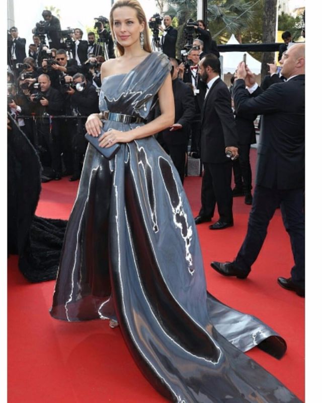 Petra Nemcova in Safiyaa