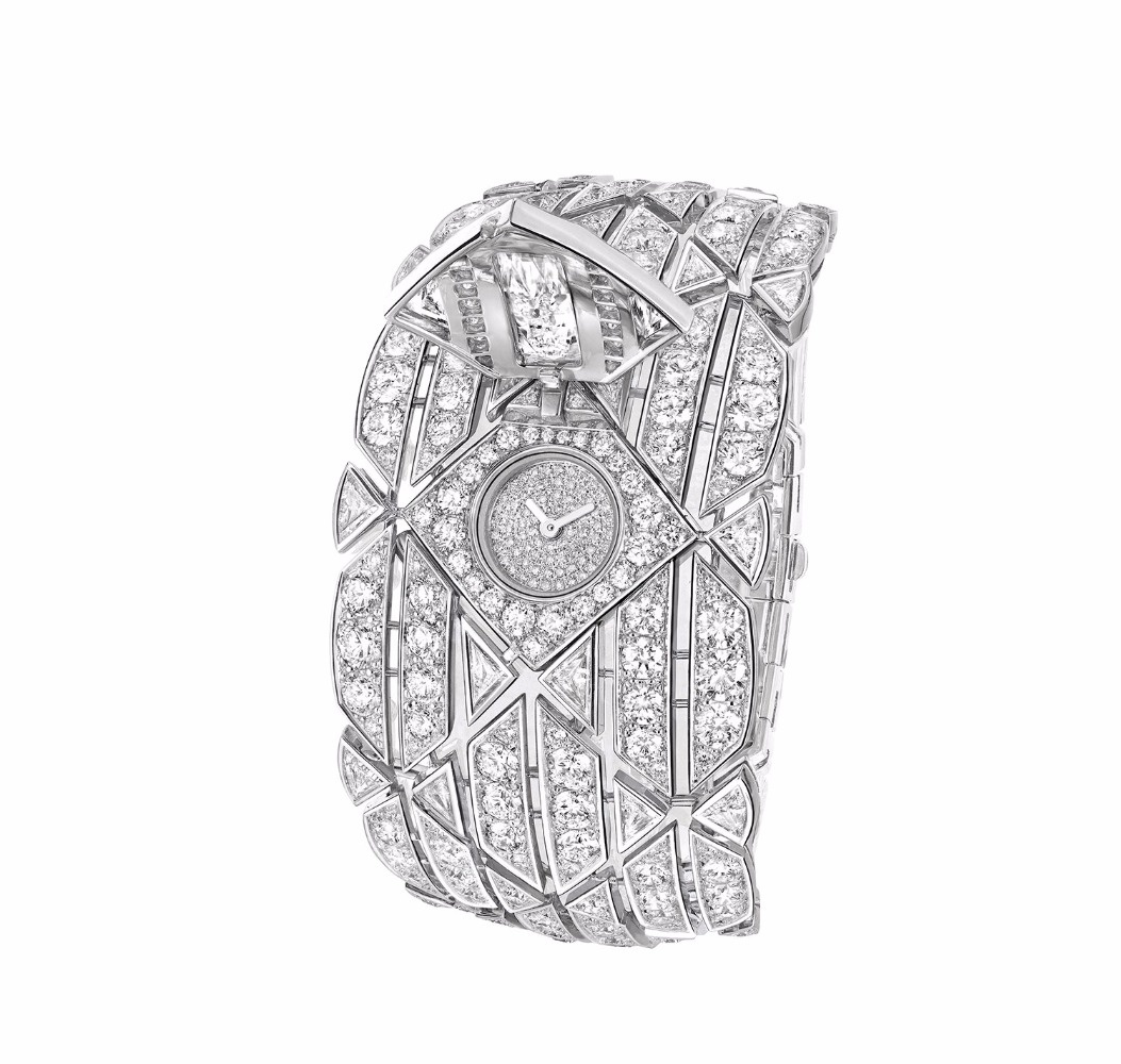 ساعات Chanel إبداع لامتناه لتصاميم عصرية تحترم رموز الدار