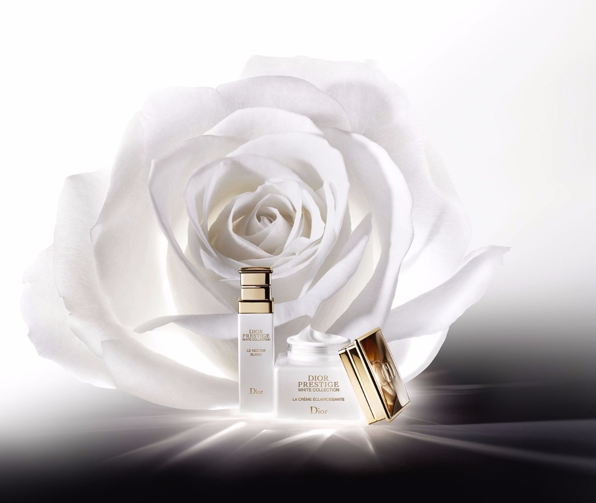 Dior Prestige White Collection بشرتك كبتلات الورود البيضاء