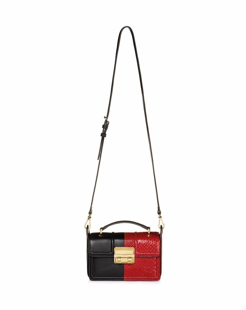 حقيبة Jiji من Lanvin 
تحاكي ترف الجواهر