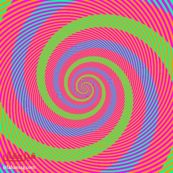 بعد الفستان المحيّر.. وهمّ بصري جديد يشعل مواقع التواصل!