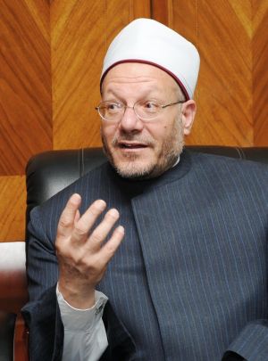 (الحلقة الأولى) مفتي مصر الدكتور شوقي علام في حوار رمضاني: الصيام ليس مبرراً لعصبية الأزواج