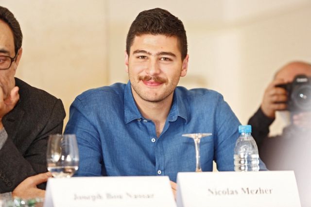 نيكولا مزهر