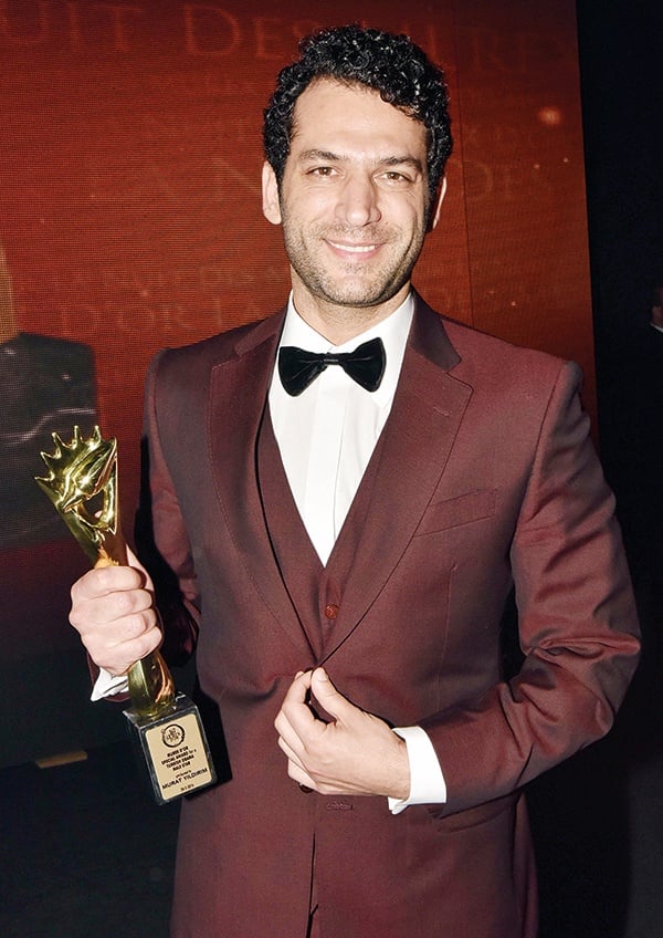 مراد يلدريم: سأحوز جائزة أفضل تسريحة