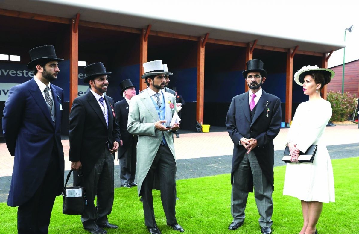 الشيخ محمد بن راشد والأميرة هيا يشهدان سباق «الديربي» الانكليزي