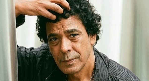 خاص لها- ما سبب غضب محمد منير؟ ولماذا قاطع أهله مسلسله؟