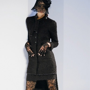 مجموعة أزياء دار شانيل 