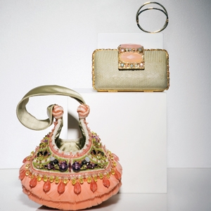 الأناقة تزينها الفخامة مع تاناغرا 