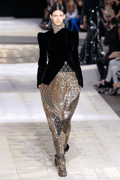 مجموعة جيفنشي خريف وشتاء ٢٠٠٩