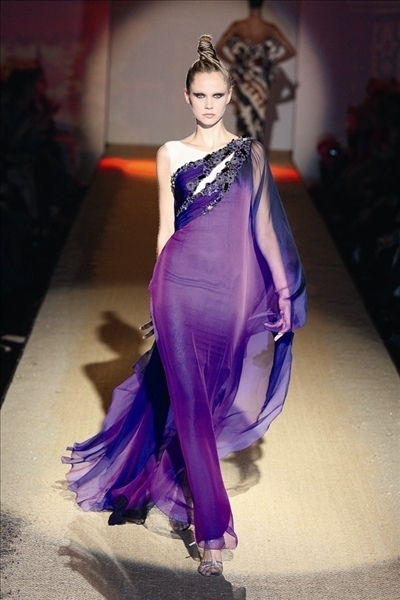 تصاميمك هذا الصيف من الخياطة الرفيعة 