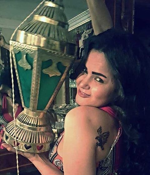 بالصور - سما المصري تستفز الجمهور بنشر صور مثيرة للجدل في رمضان