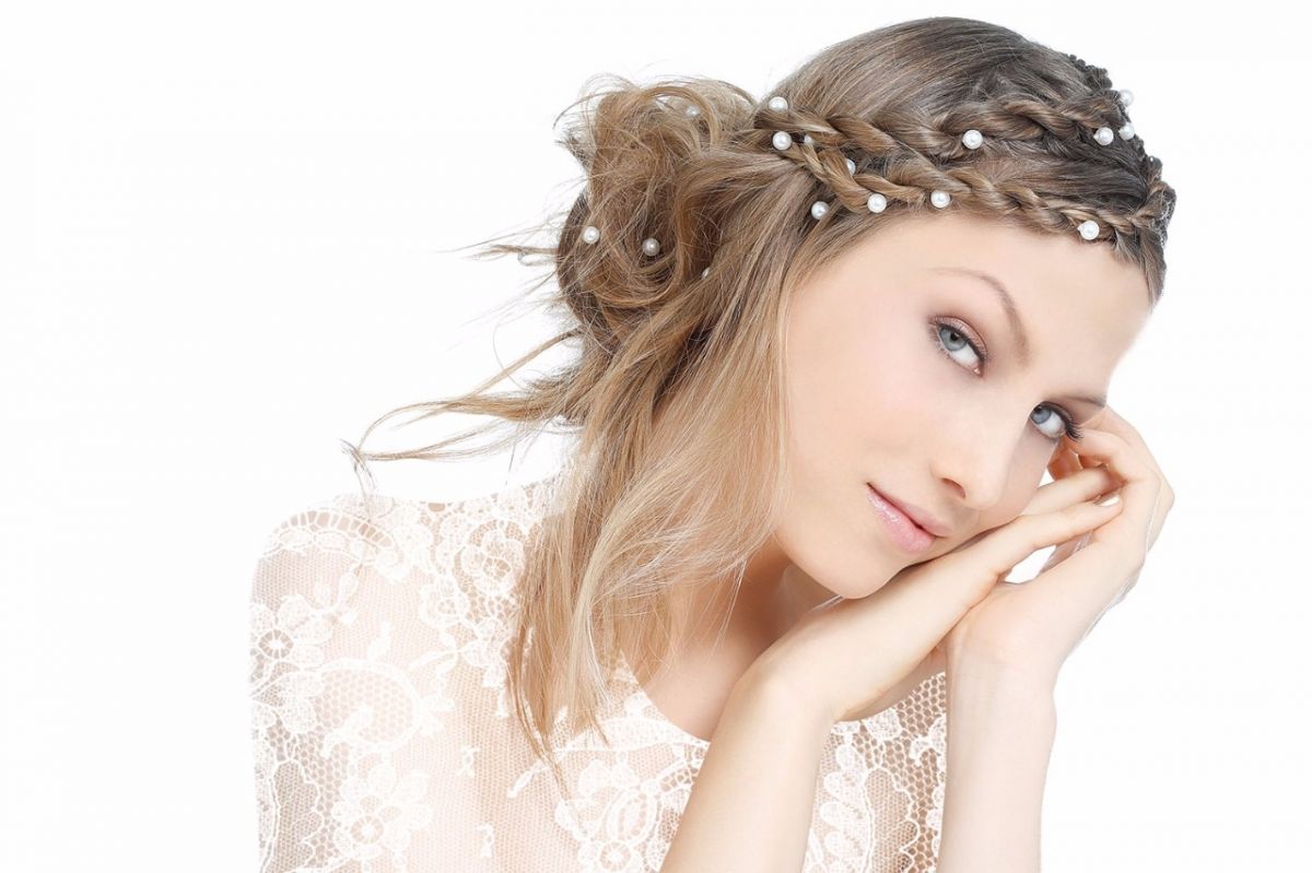 تنوعت بين الجريئة والكلاسيكية والعصرية: جرّبي هذه التسريحات الفرنسية