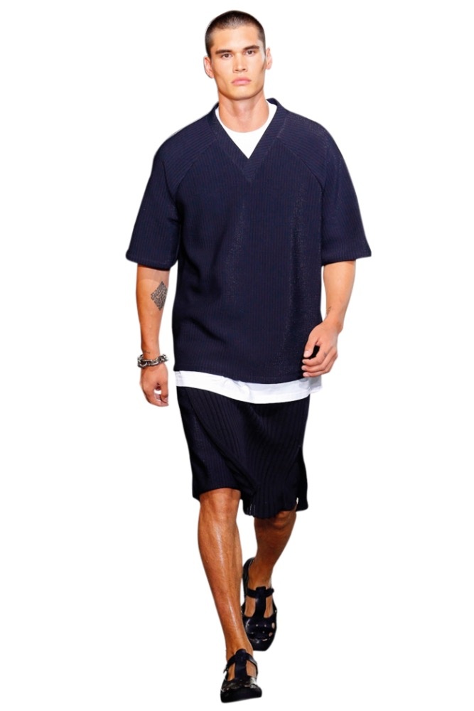 إجازة واحدة بإطلالتين