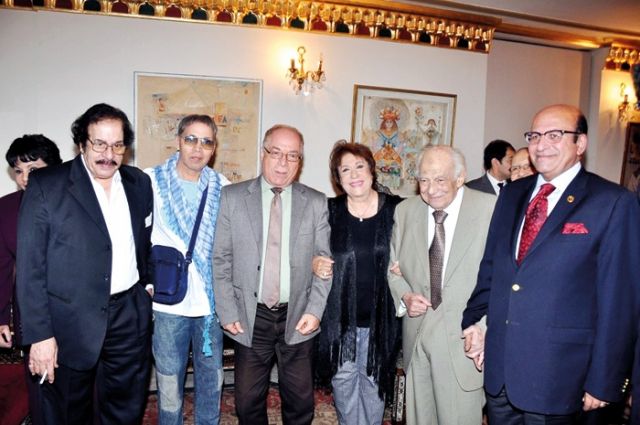 رشوان توفيق وسميحة أيوب ووزير الثقافة والحضور
