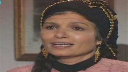 بالصور - لن تصدقوا من هو زوج إنعام سالوسة ومن هي الفنانة ابنتها!