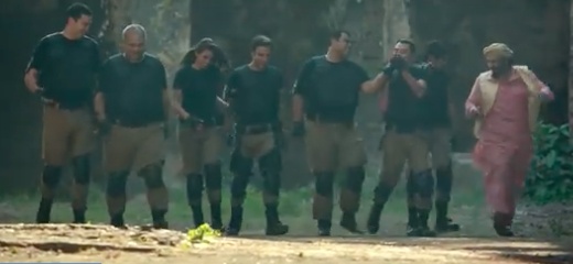 بالفيديو - شاهدوا ماذا فعل محمد إمام في الهند؟