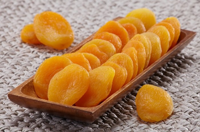 تناولوا المشمش المجفف في رمضان.. فوائده مدهشة!