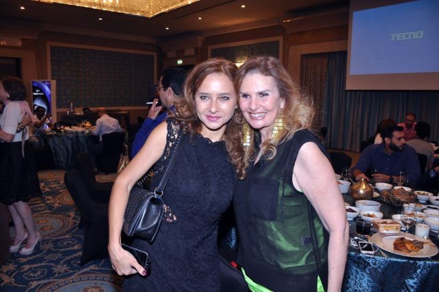 بالصور- ما الذي جمع يسرا ونيللي كريم؟