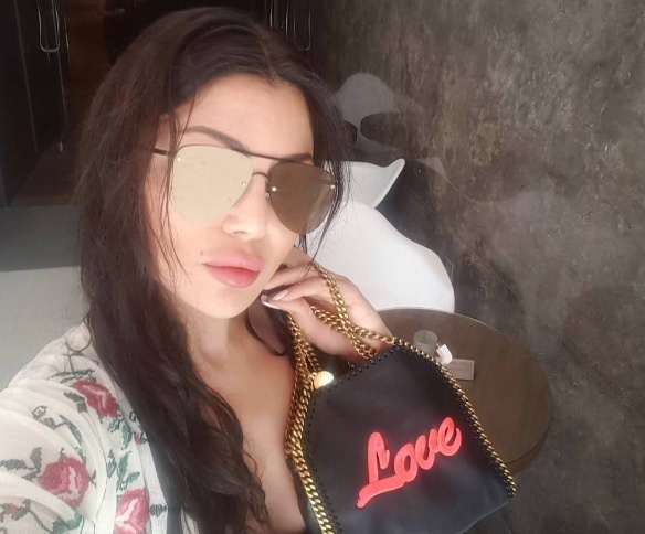 بالصور - هيفاء وهبي تشعل 