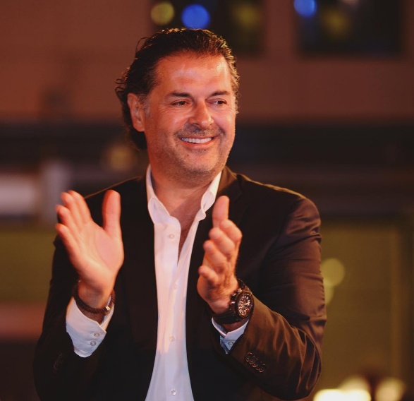 بالصور - راغب علامة برسالة مؤثرة لابنه خالد الذي فعل مثل دانا ابنة عاصي الحلّاني