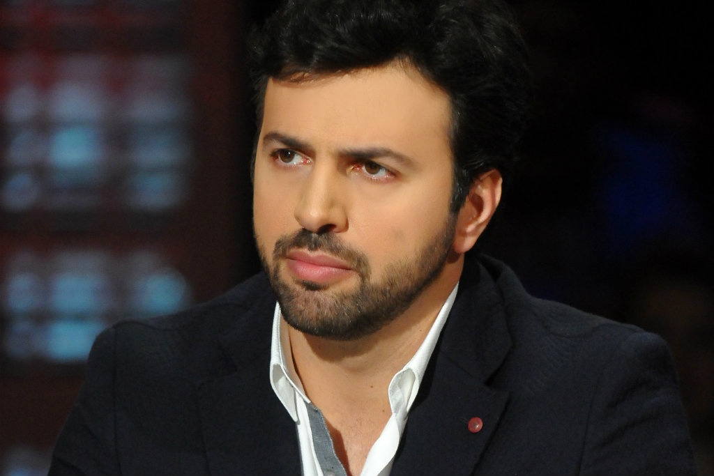 بالصور - شاهدوا تيم حسن في طفولته... لن تصدقوا كيف كان!