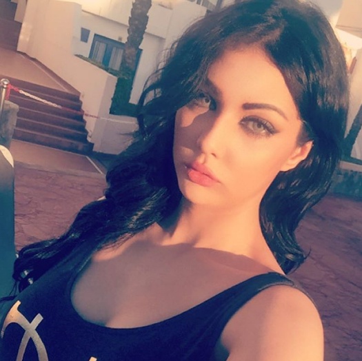 بالصور - الموت يفجع ابتسام تسكت... وشقيقها في السجن بتهم الإعتداء