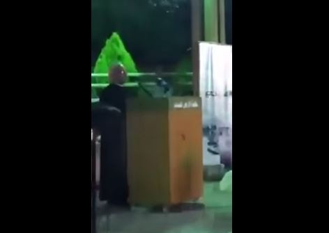 بالفيديو - شاهدوا كاهن في لبنان يؤذن ليفطر المسلمون!