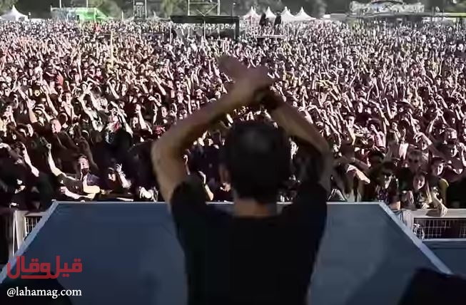 بالفيديو - رد فعل غريب من الجمهور.. شاهدوا ماذا حصل!؟