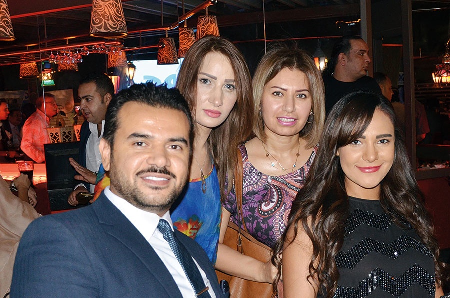 سامو زين وزوجته في جمعية الصداقة المصرية اللبنانية