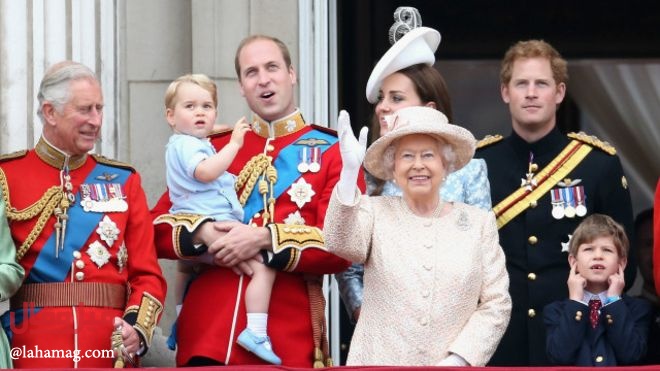 تحلمون بالعمل في قصر باكنغهام الملكيّ؟؟ تقدّموا الآن بمعاش 22039.65$ سنوياً!