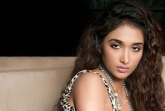 نجم هندي متهم بقتل ممثلة.. إليكم التفاصيل!