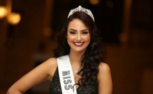 ملكة جمال المغرب تتحدث عن علاقة غرامية مع فارس كرم... ماذا قالت؟!