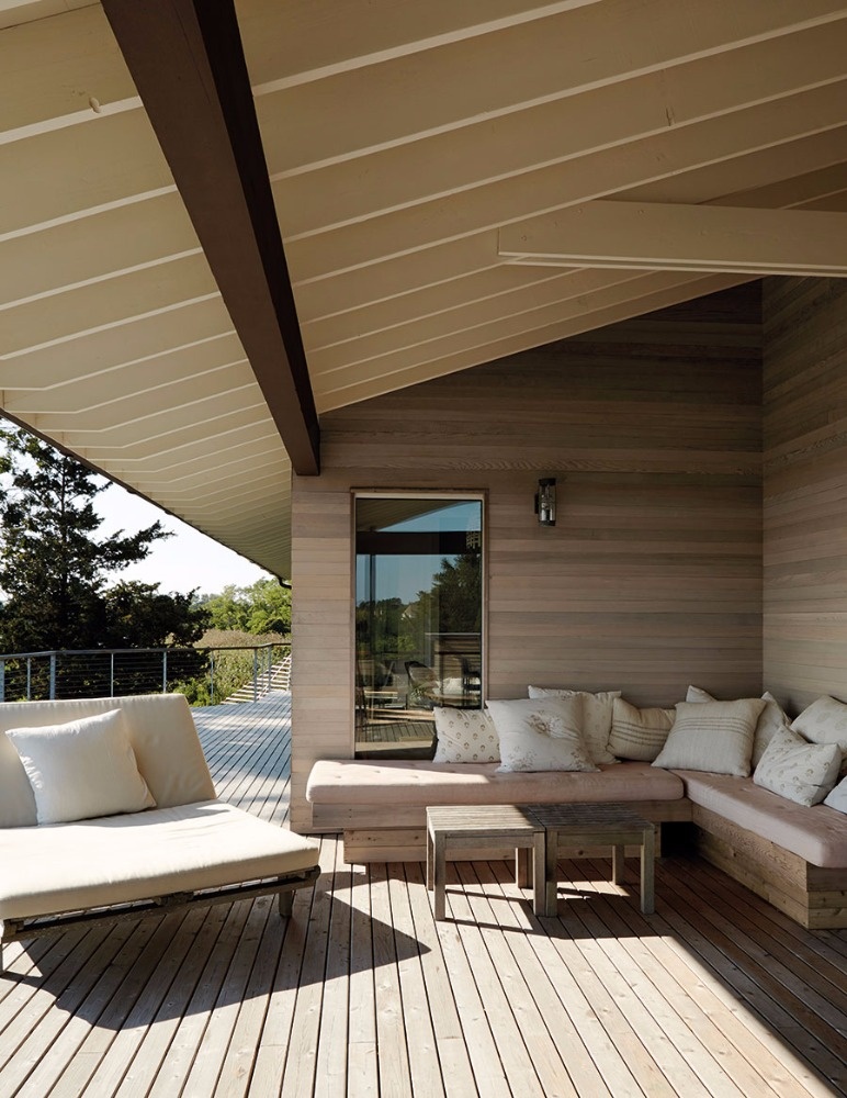 منزل للمصممة «هارييت ماكسويل ماكدونالد»: ديكور يظهر حُسنه الضد!