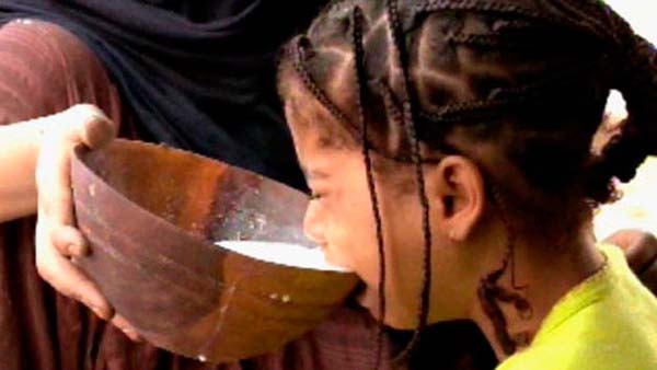 تعرّفوا إلى سر تسمين الفتيات قبل الزواج!