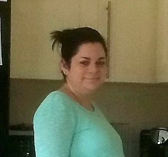 بالصور - أنجبت طفلتها الأولى في المرحاض.. اليكم القصة الغريبة!