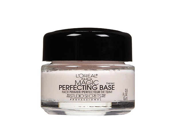 بشرة بلا عيوب L'Oreal Paris Magic Perfecting Base
