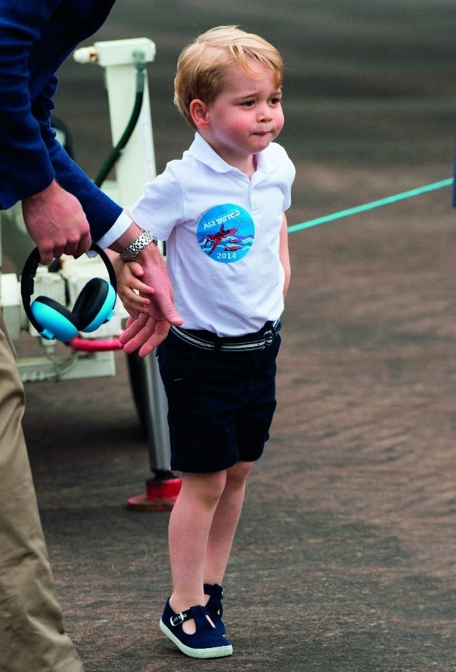 الأمير جورج... ومنافستاه في الأناقة... بلغ عامه الثالث سريعاً!