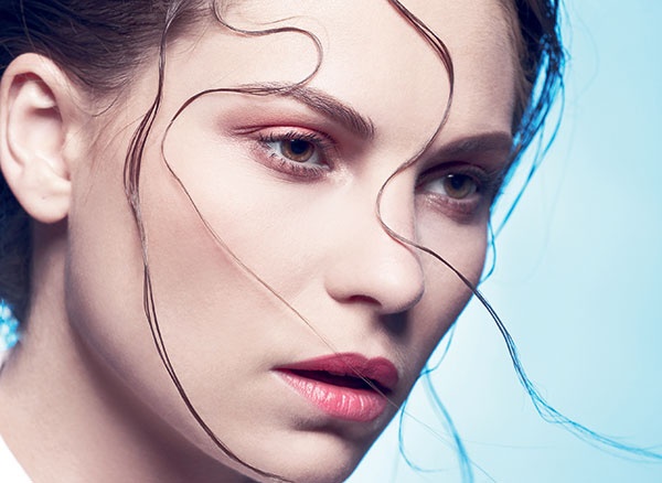 3 نصائح ليصمد الماكياج الصيفي طويلاً